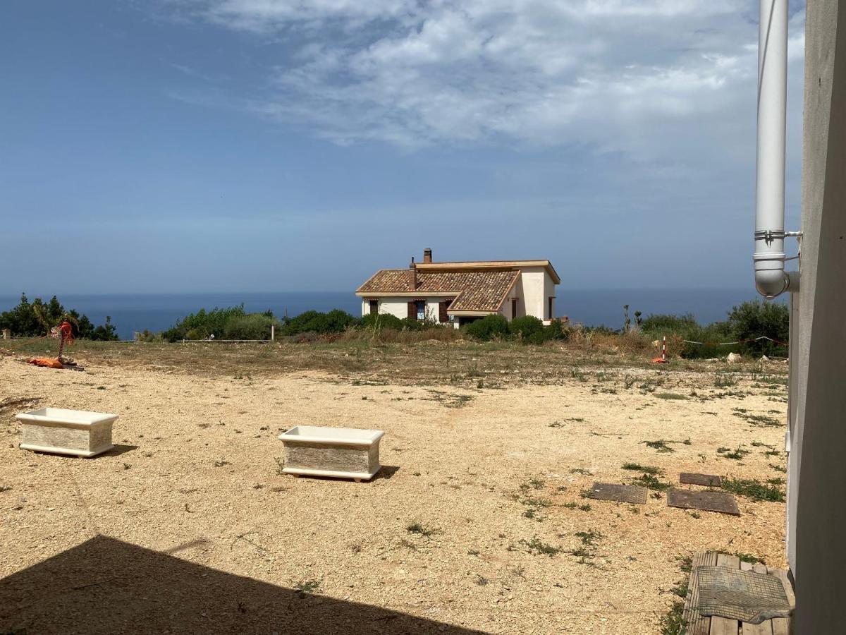 La Finestra Sul Mare Dello Zingaro Villa Scopello  Buitenkant foto